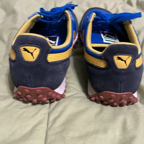 Mens pumas size 8.5 - Picture 4 of 8